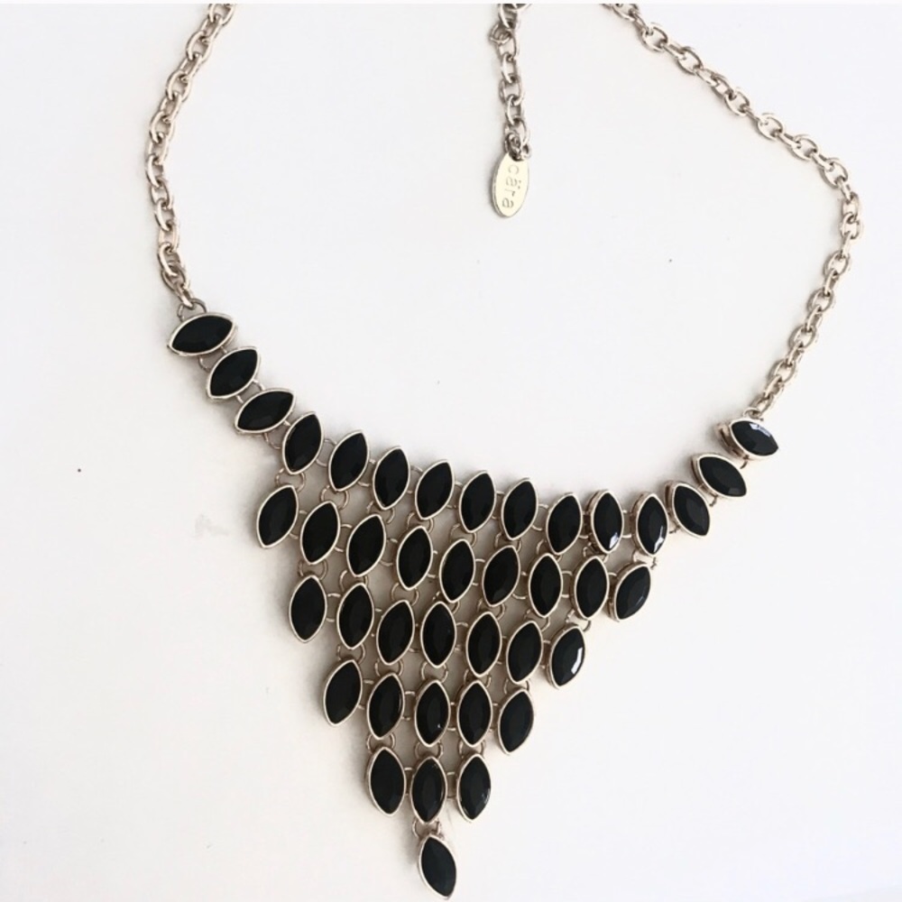 Reversible necklace by Carä